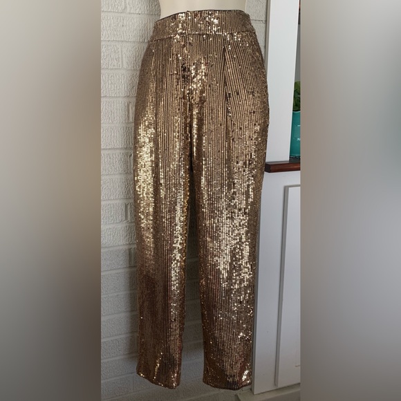Banana Republic Pants - Banana Republic Wms Sz 0 Straight Leg Gold Sequin Holiday Party Pants Lined EUC